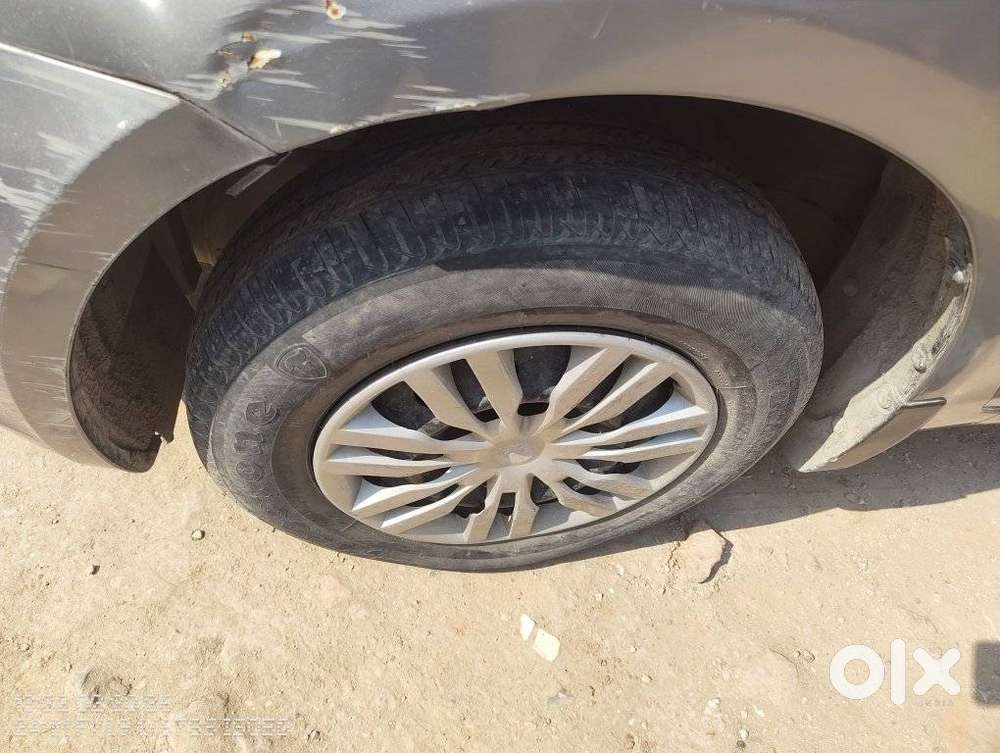 Maruti Suzuki Swift Vxi Cng, 2012, Cng & Hybrids