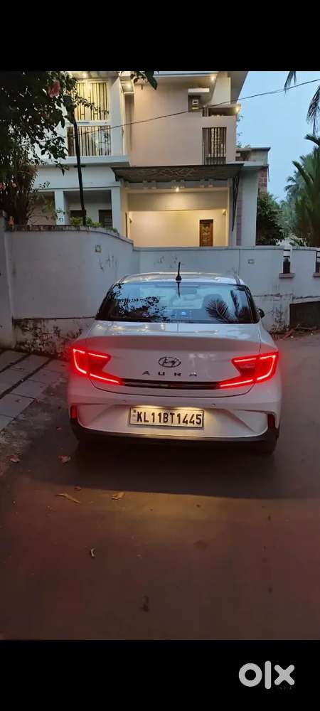 Hyundai Aura 2020 Petrol 27000 Km Driven