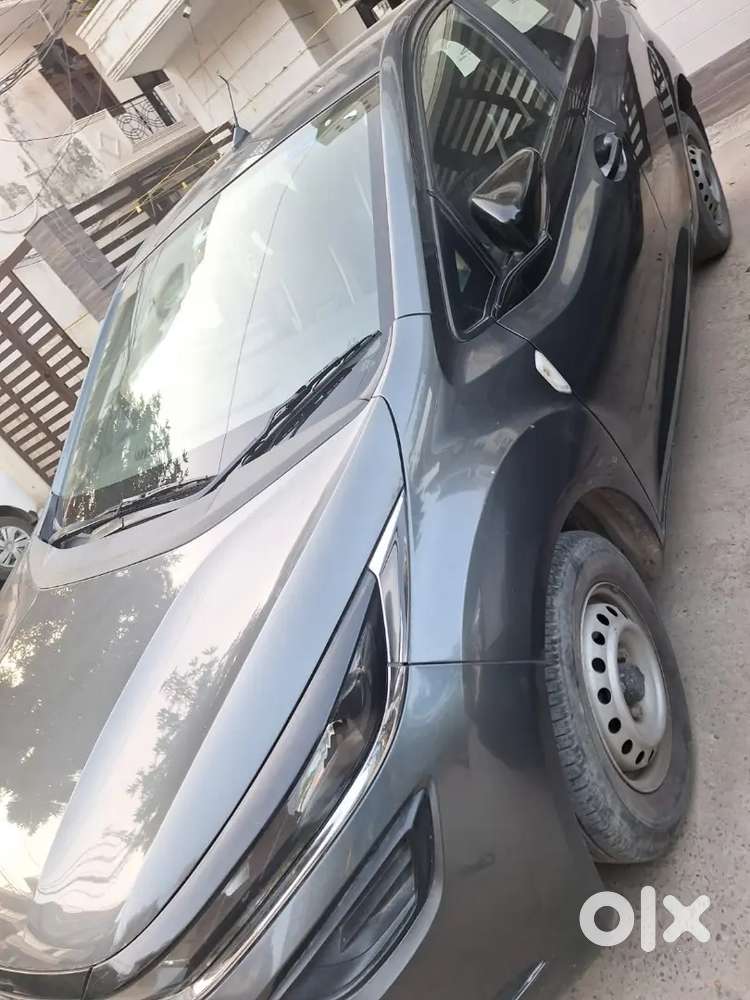 Tata Altroz 1.2 Xe 2022 Manual