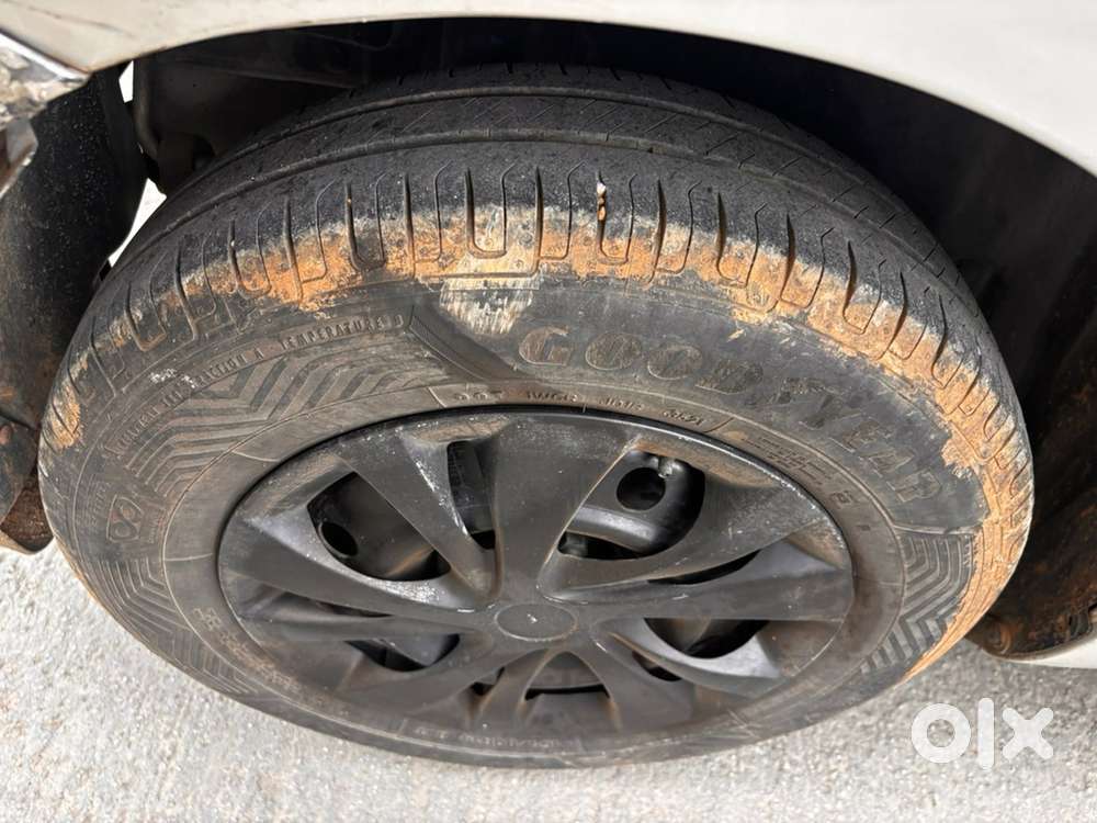2011 Maruti Swift Lxi