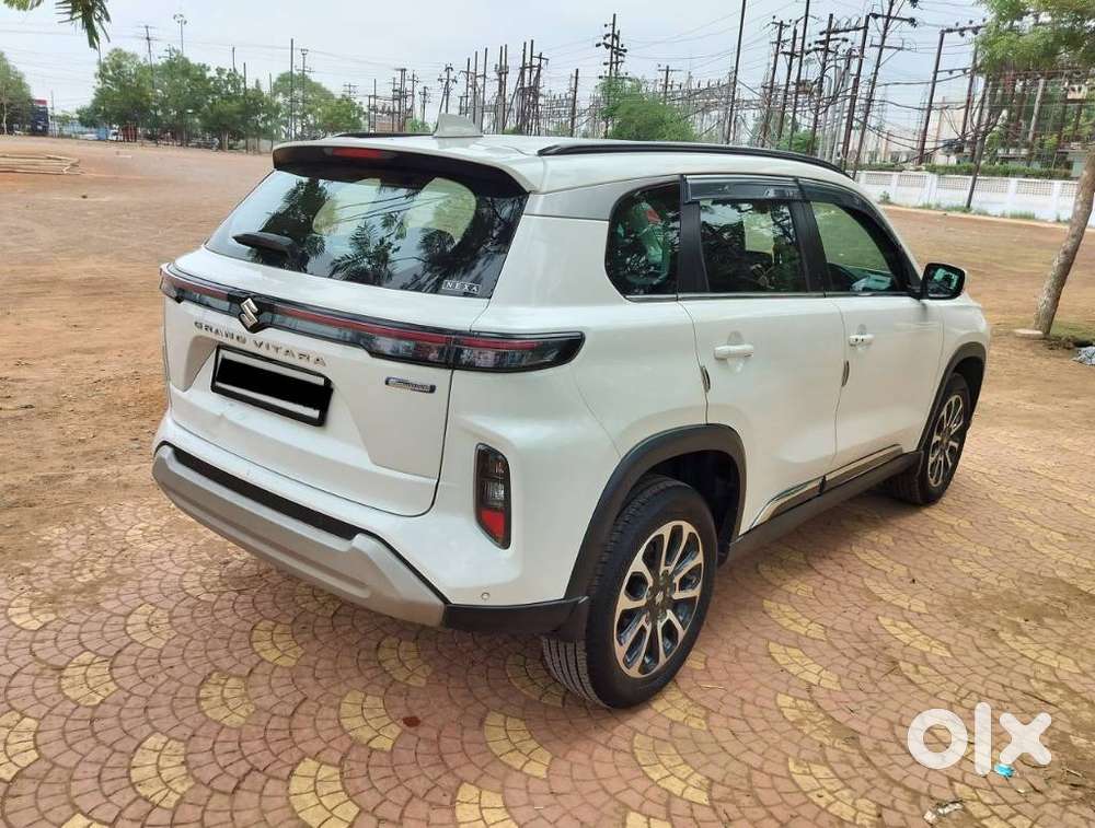 Maruti Suzuki Grand Vitara 1.5 Zeta Smart Hybrid, 2023, Petrol