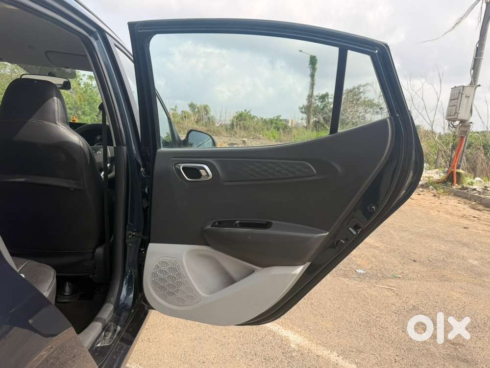 Hyundai Grand I10 2022 Km Driven