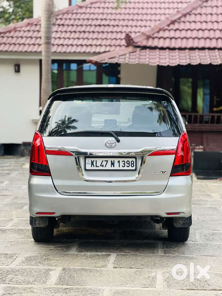 Toyota Innova 2.5 V 7 Str, 2015, Diesel