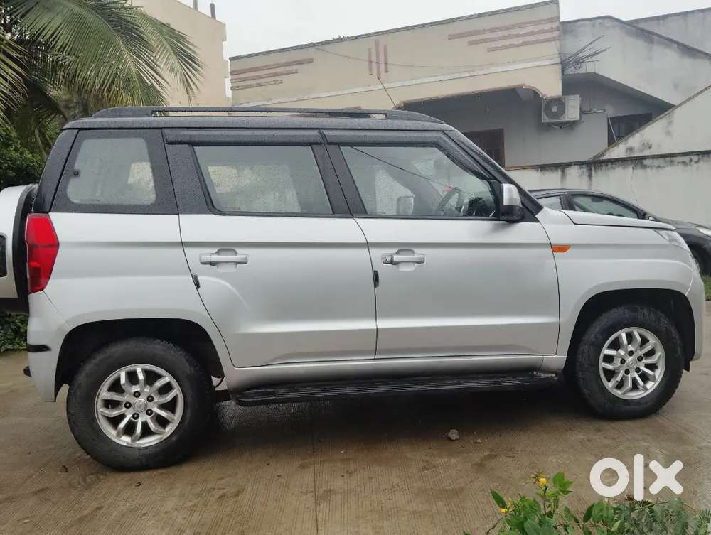 Mahindra Tuv T8 300 2016 Diesel