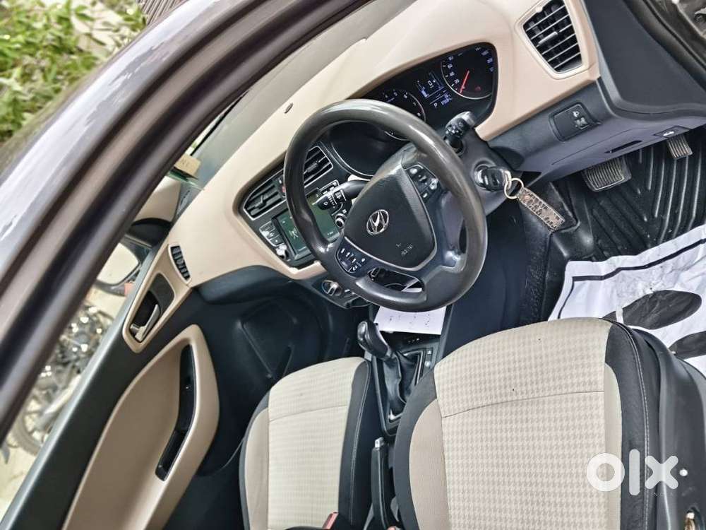 Hyundai Elite I20 Sportz (o) 1.4, 2019, Petrol