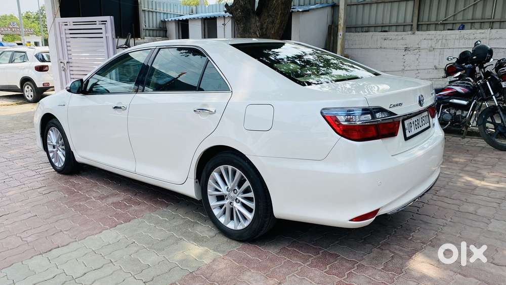 Toyota Camry Hybrid 2.5, 2017, Petrol