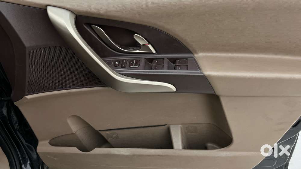 Mahindra Xuv500 W6 2wd, 2014, Diesel