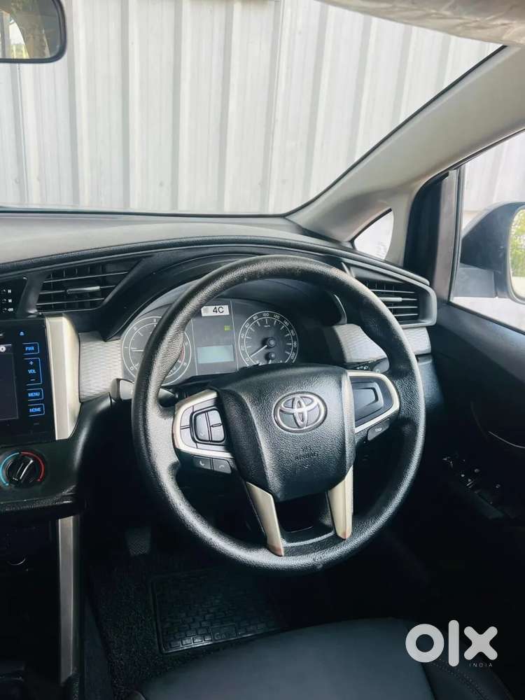 Toyota Innova Crysta 2.4 G Plus Mt 7 Str, 2019, Diesel