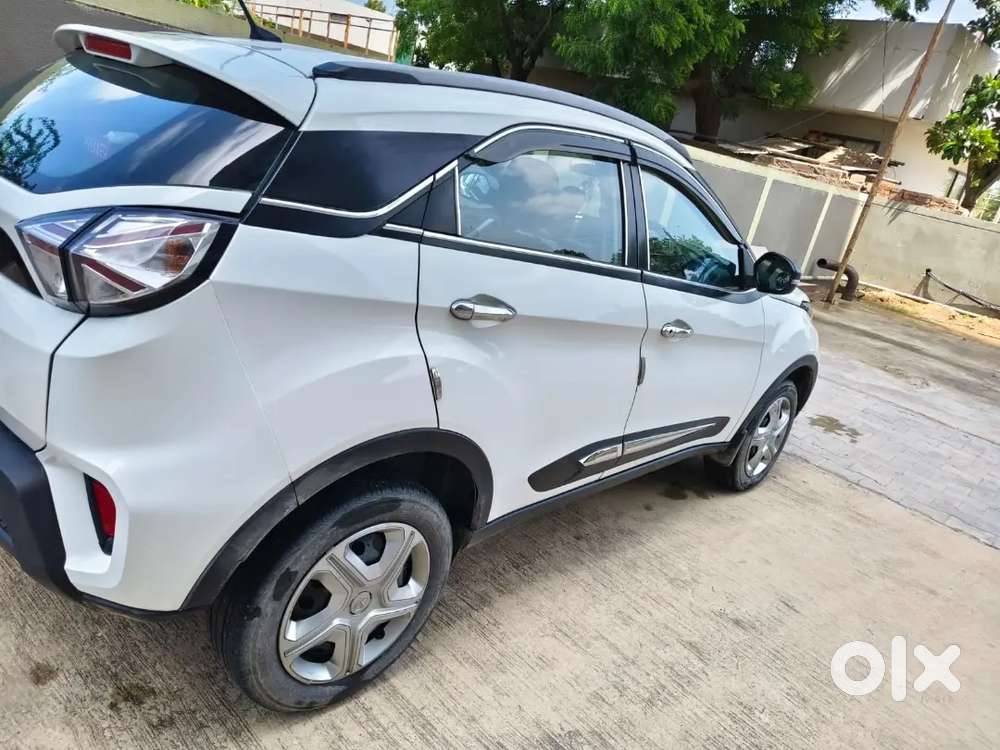 Tata Nexon Revotron 2023