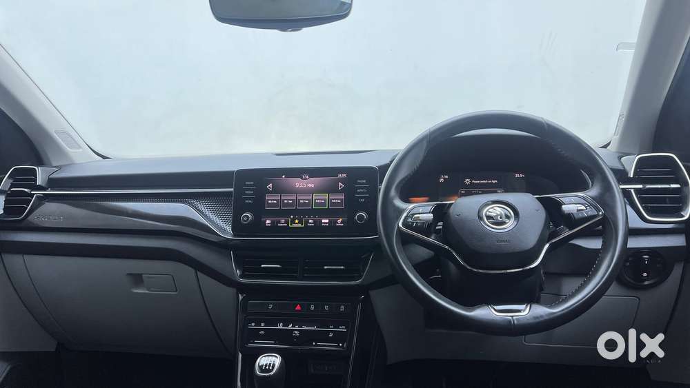 Skoda Kushaq Style 1.0l Tsi Mt, 2023, Petrol