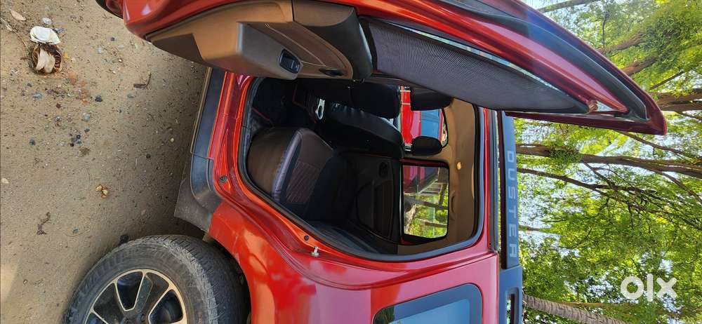 2019 Renault Duster Diesel Manual (red)  82k Kms  Company Serviced