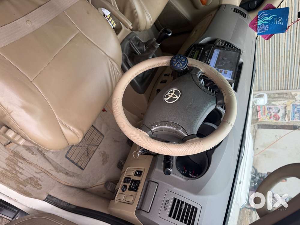Toyota Fortuner 2011 Diesel Well Maintained