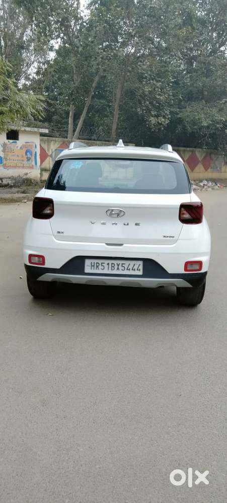 Hyundai Venue Sx Plus Turbo Dct, 2019, Petrol