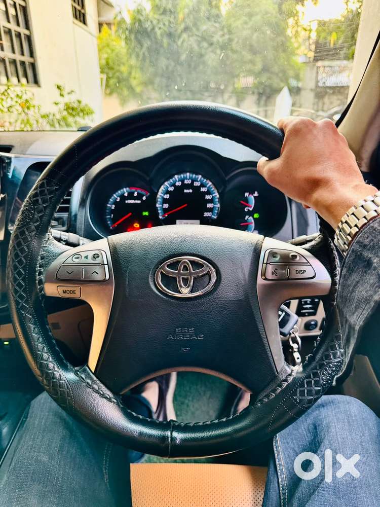 Toyota Fortuner 2.8 2wd Mt, 2015, Diesel