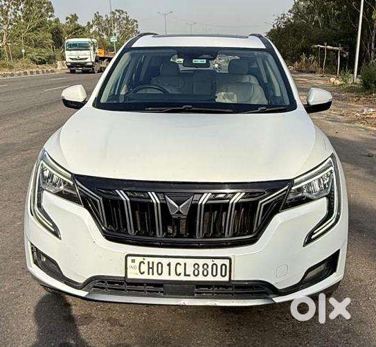 Mahindra Xuv700 2.2 Ax 7 Diesel At Str, 2022, Diesel