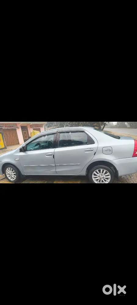 Toyota Etios 2011 Petrol 155000 Km Driven
