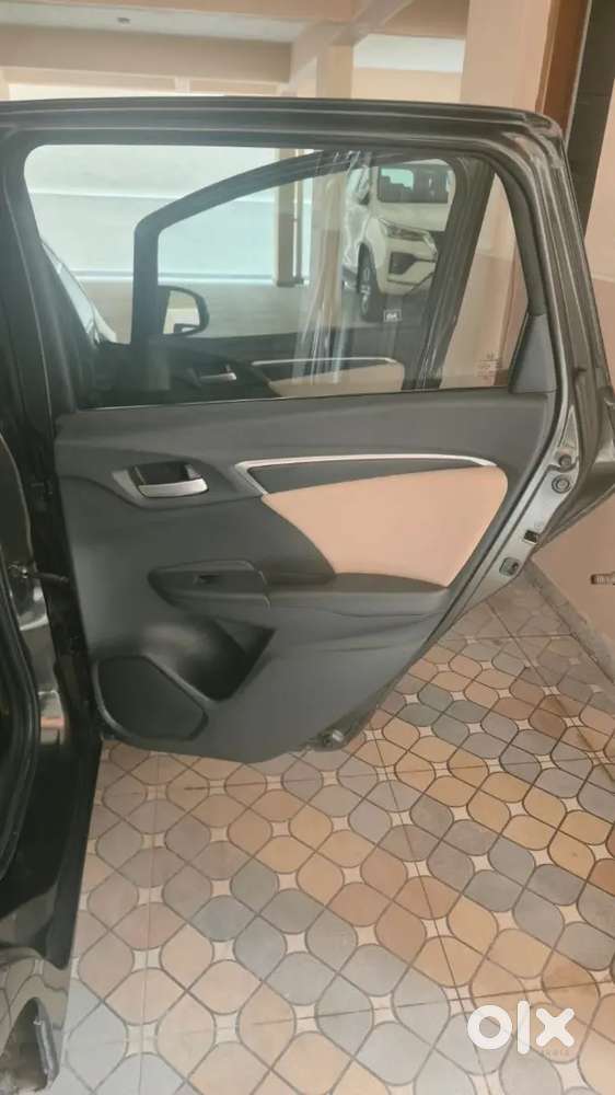 Honda Jazz 2017 Petrol 50000 Km Driven