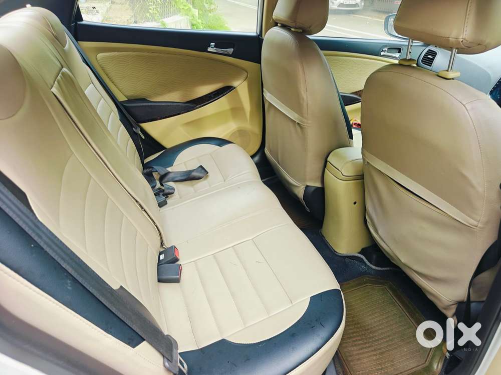 Hyundai Verna 1.4 Vtvt Gl, 2014, Petrol