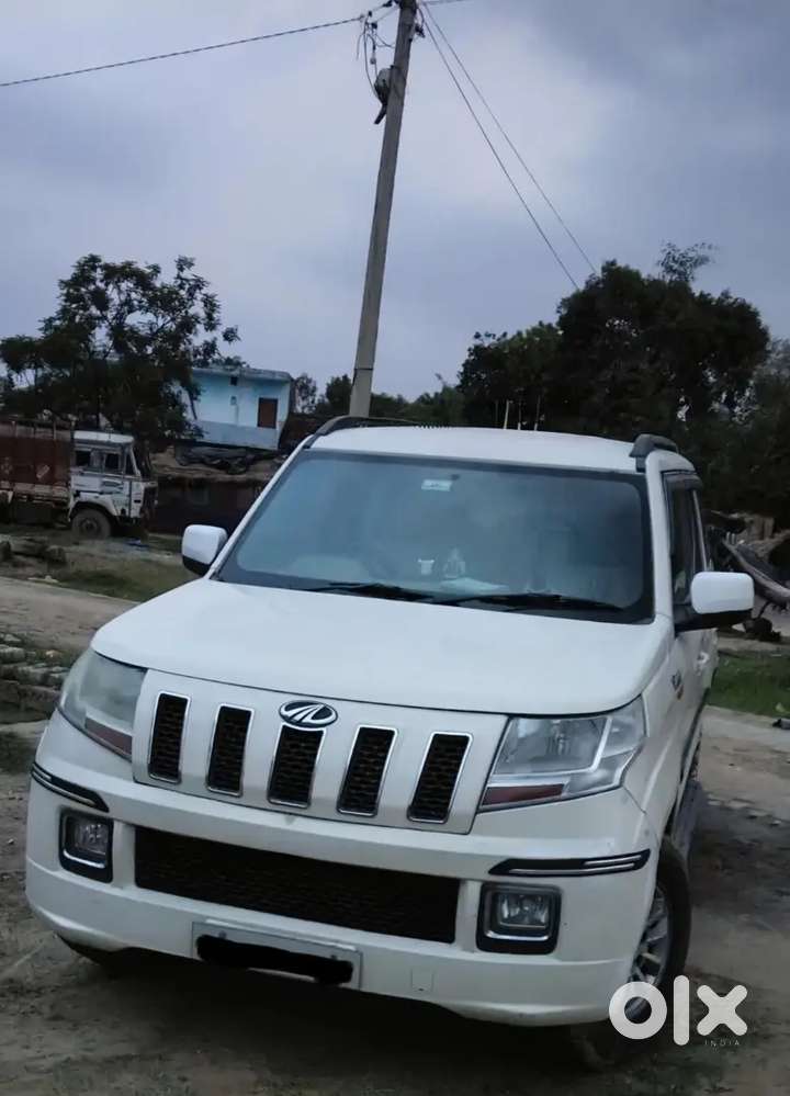 Mahindra Tuv 300 2016 Diesel Well Maintained