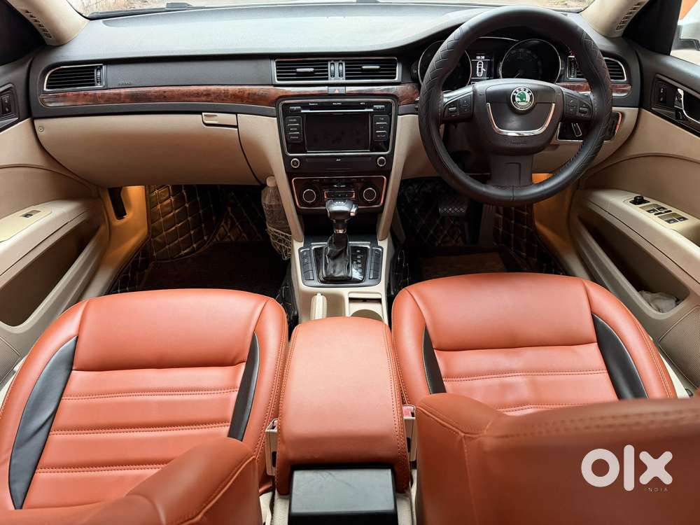 Skoda Superb 1.8 Elegance Tsi At, 2011, Petrol