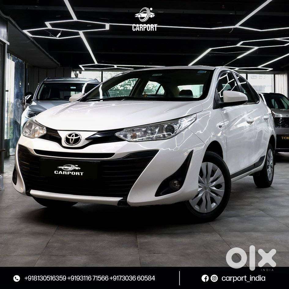 Toyota Yaris J Cvt, 2019, Petrol