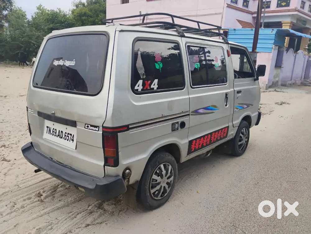 Maruti Suzuki Omni 2013