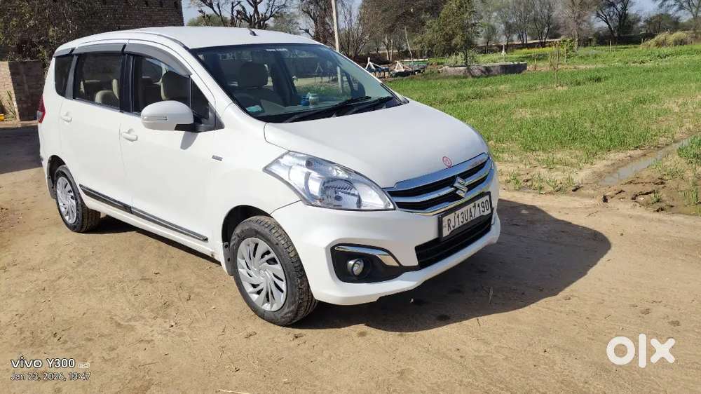 2015 Maruti Suzuki Ertiga डीज़ल मैन्युअल