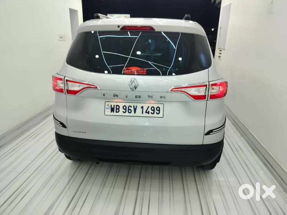 Renault Triber 1.0 Rxe, 2023, Petrol