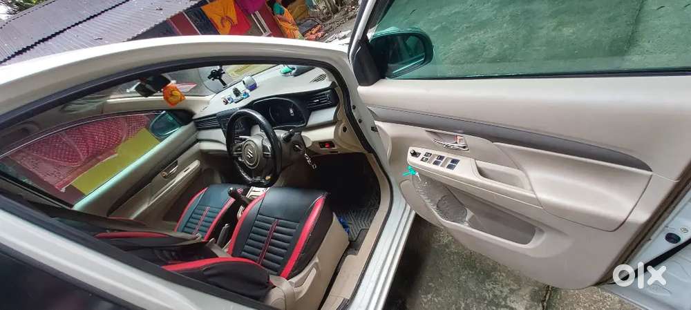 Ertiga Smart Hybrid ,lifetime Tax ,showroom Condition