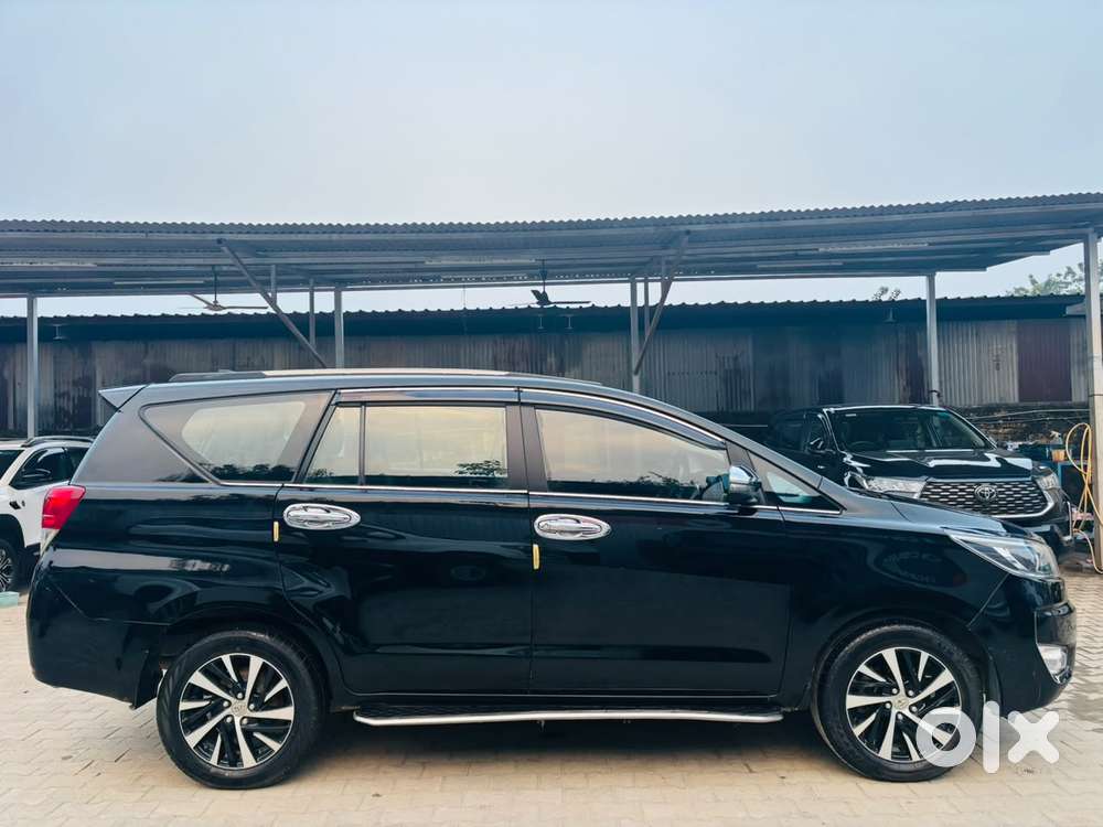 Toyota Innova Crysta 2.4 Z 7 Str, 2023, Diesel