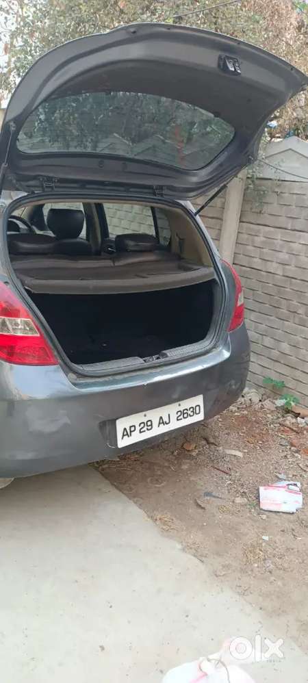 Hyundai I20 2009 Petrol 115000 Kmdriven,good Condition,well Maintained