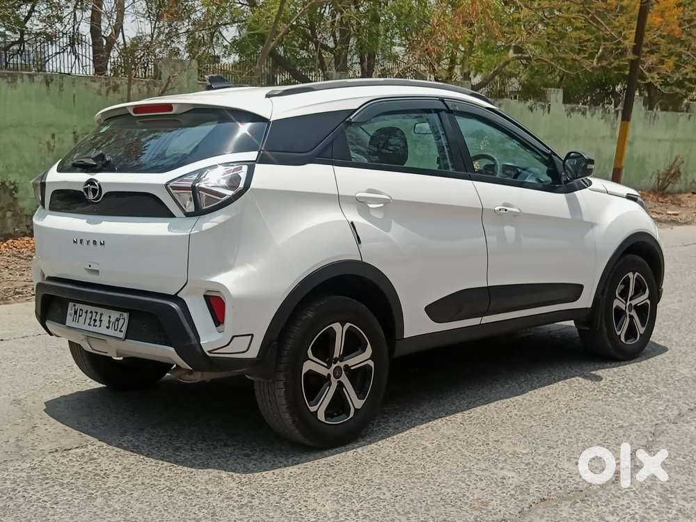 Tata Nexon 1.5 Revotorq Xza Plus, 2022, Petrol