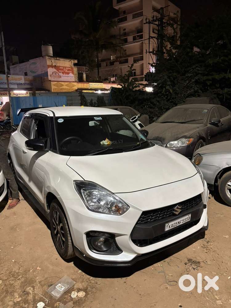 Maruti Swift 2022 Manual Petrol