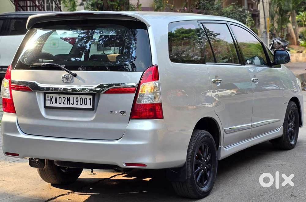 Toyota Innova 2.5 Vx (diesel) 8 Seater Bs Iv, 2014, Diesel