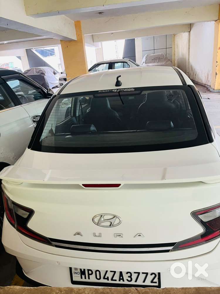 Hyundai Aura 2022 Cng