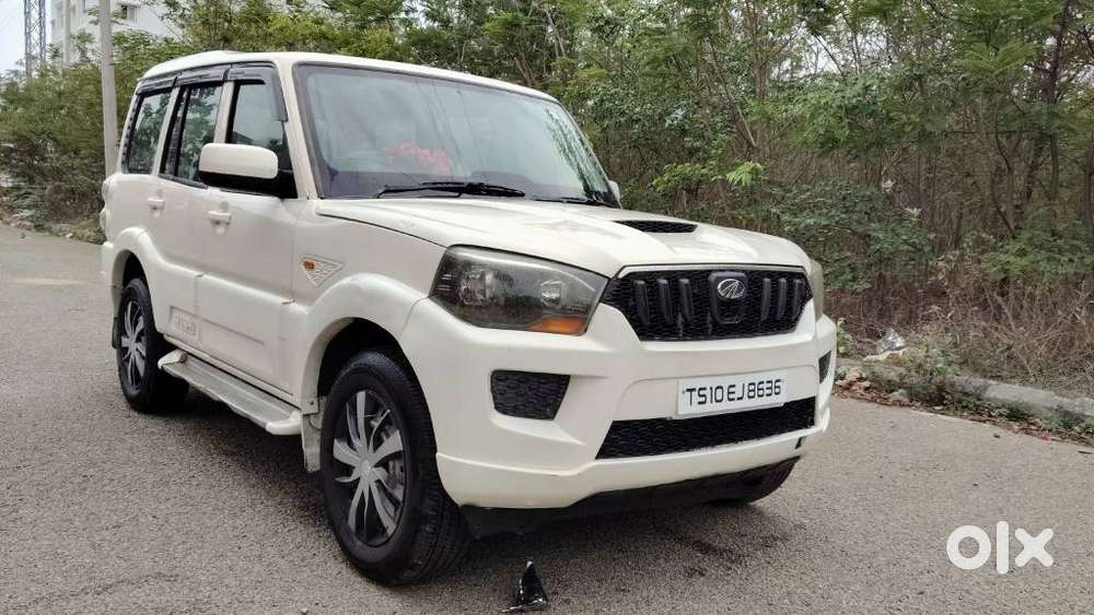 Mahindra Scorpio S4 4wd, 2016, Diesel