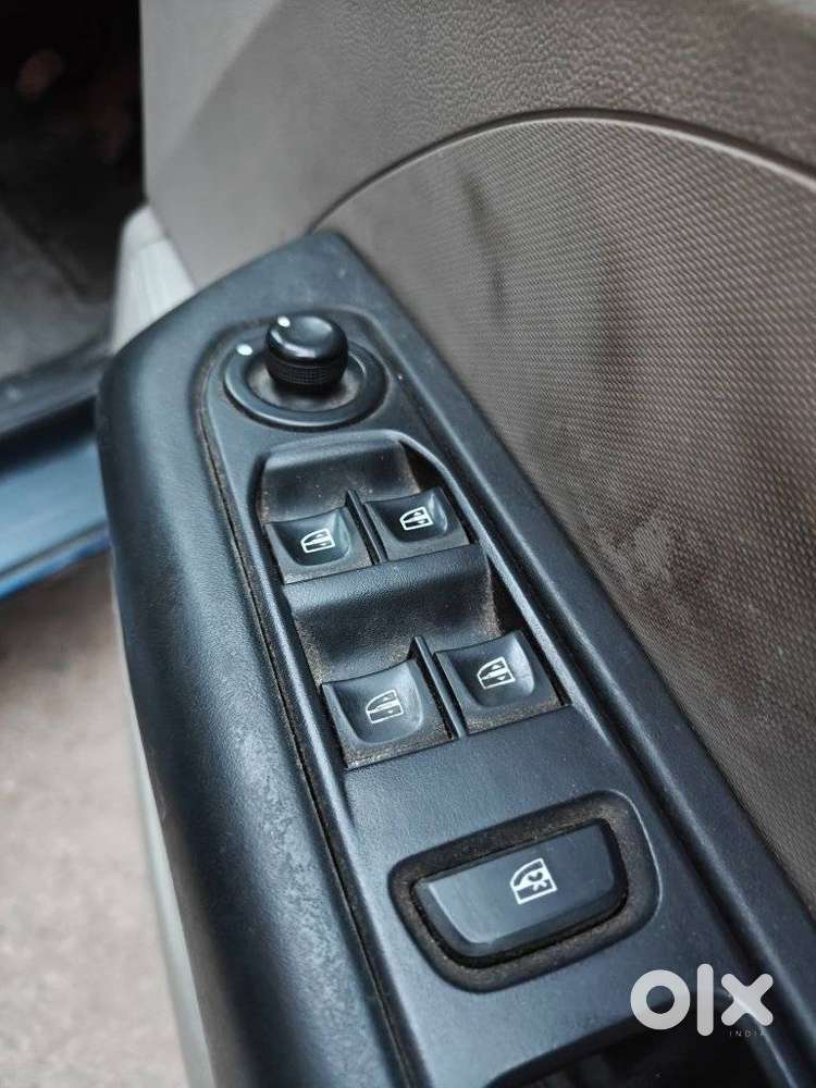 Renault Triber Rxt, 2023, Cng & Hybrids