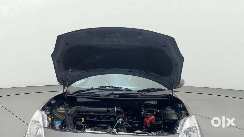 Maruti Suzuki Swift Dzire 1.2 Zxi Bsiv, 2020, Petrol