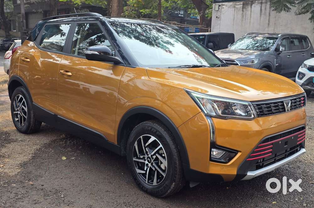 Mahindra Xuv300 W8 Option, 2026, Petrol