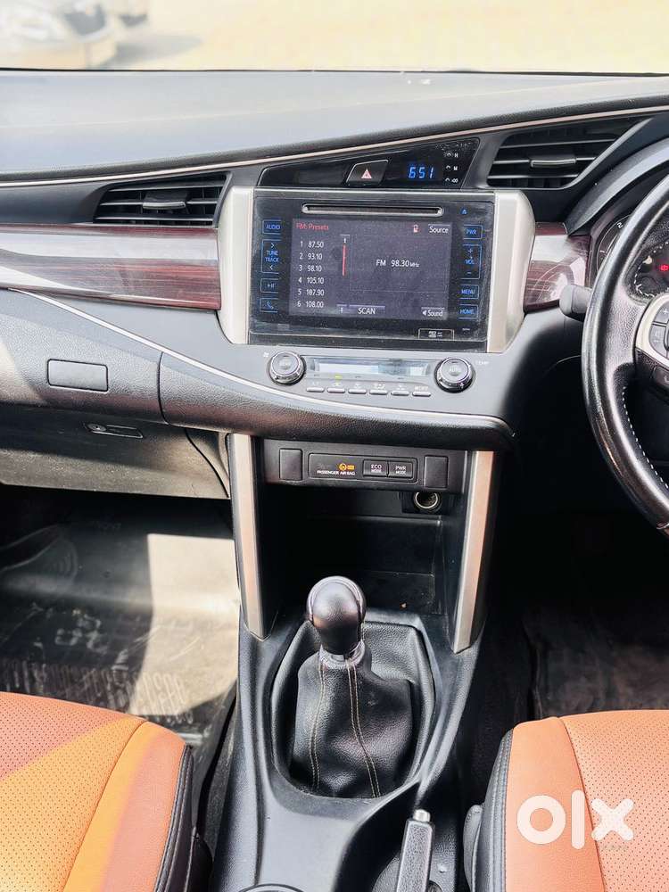 Toyota Innova Crysta 2.4 V 7 Str, 2018, Diesel