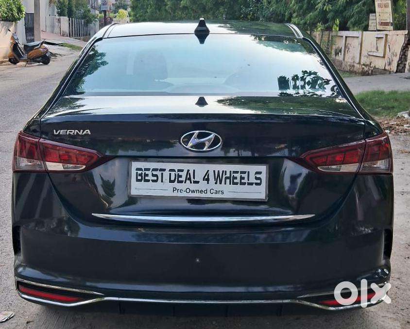 Hyundai Verna 1.5 S Plus Petrol Mt, 2022, Petrol