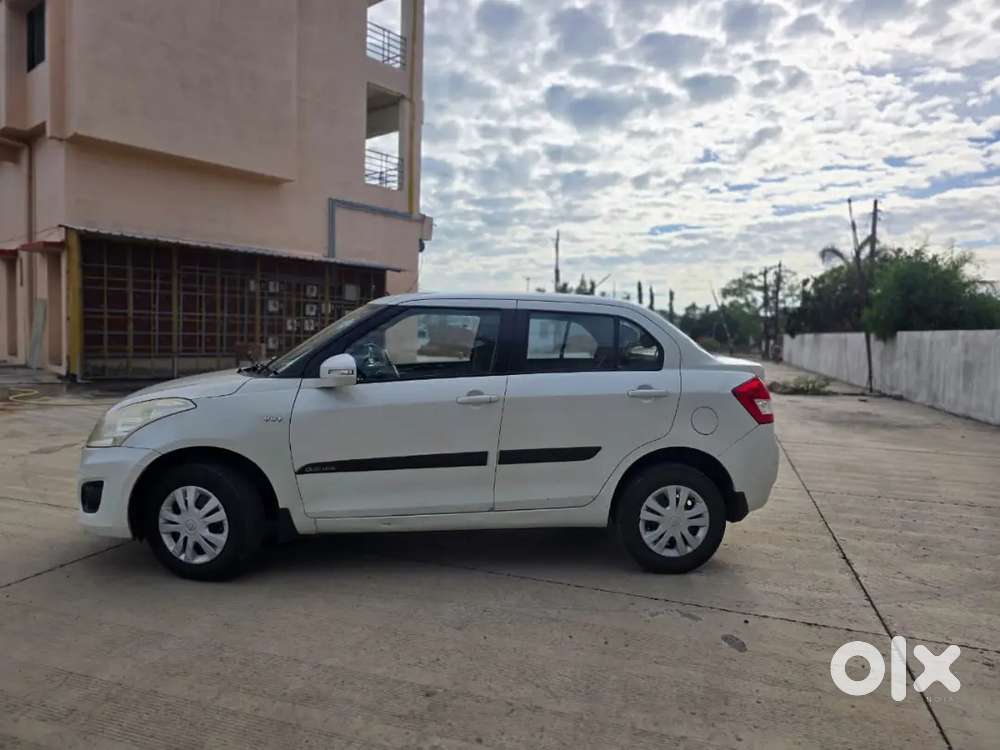 Maruti Suzuki Swift Dzire 2012 Cng & Hybrids Well Maintained