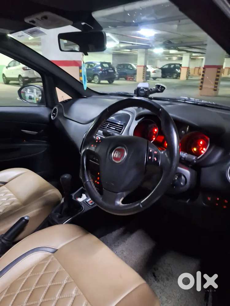 Fiat Punto Evo 2015 Diesel 86115 Km Driven Car Is In Good Condition