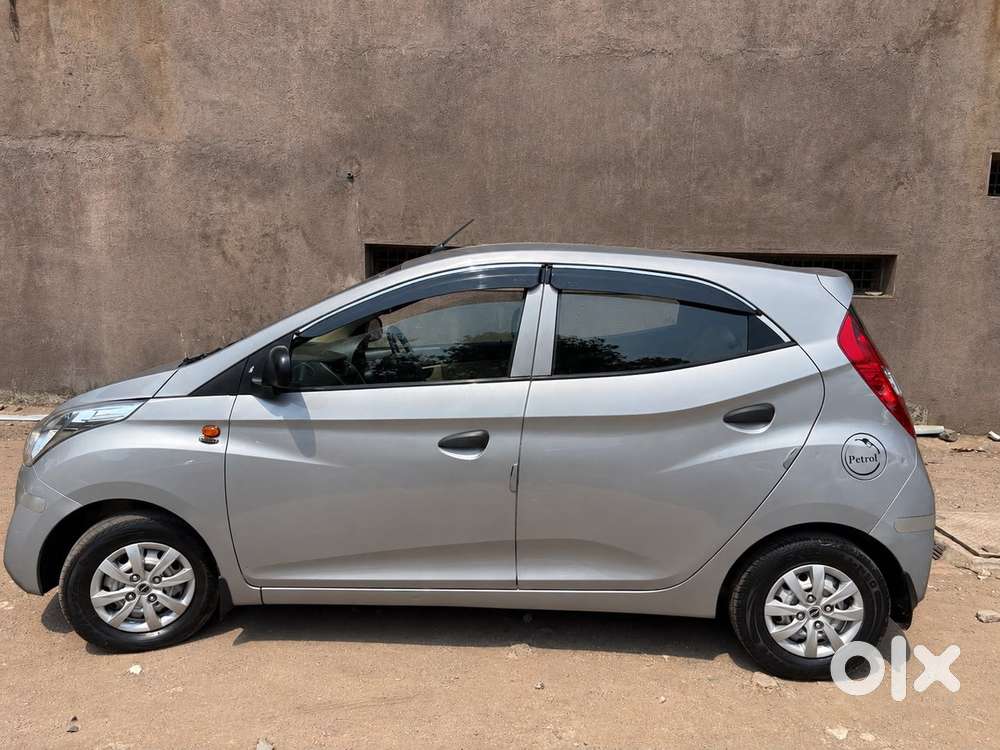 Hyundai Eon Era +, 2017, Petrol