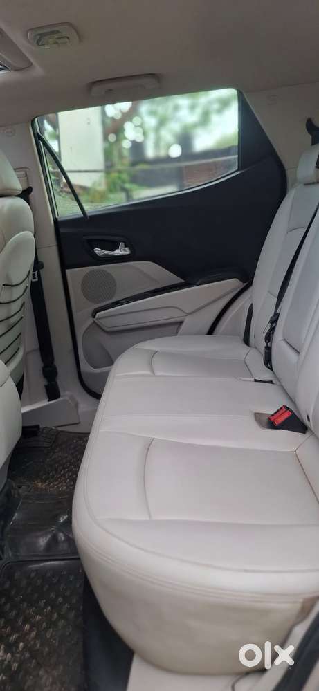 Mahindra Xuv300 W8 Diesel, 2019, Diesel
