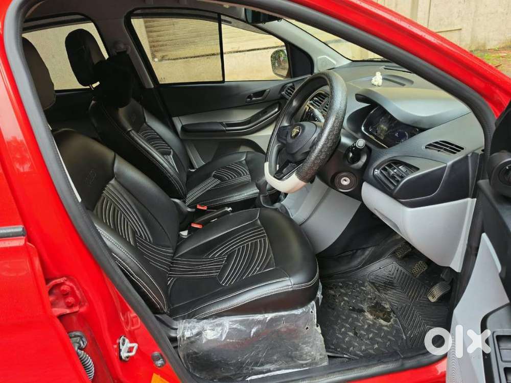 Tata Tiago 1.2 Revotron Xm, 2024, Petrol