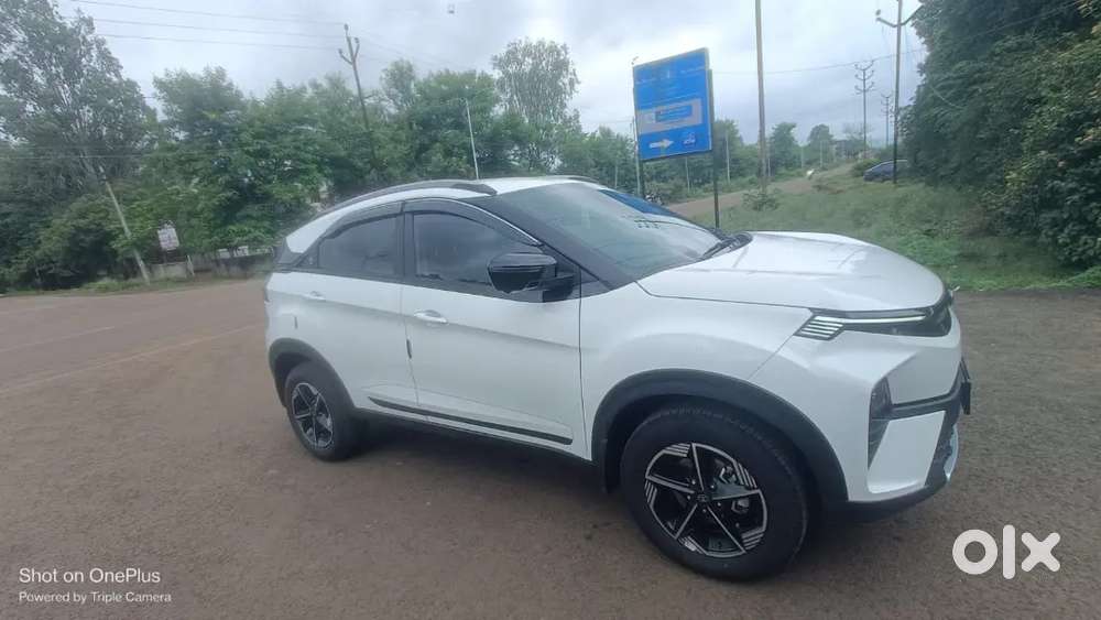 Tata Nexon Creative Diesel | 2026 | 6500 Km | 1st Owner | Almost New