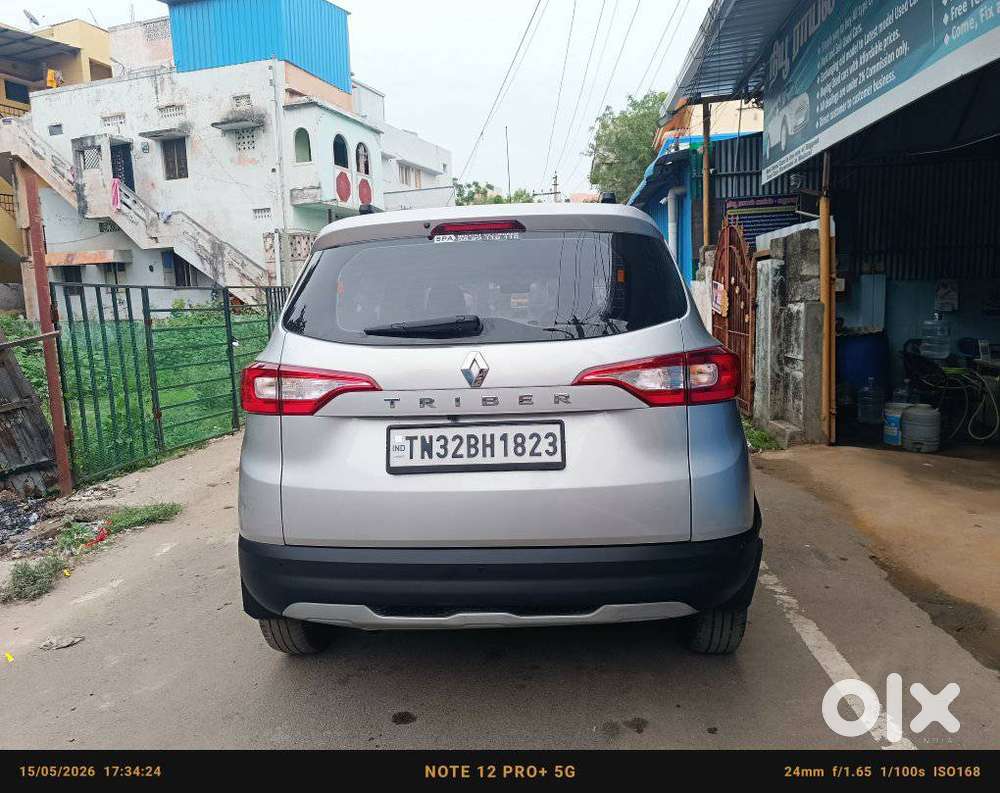 Renault Triber Rxz, 2024, Petrol