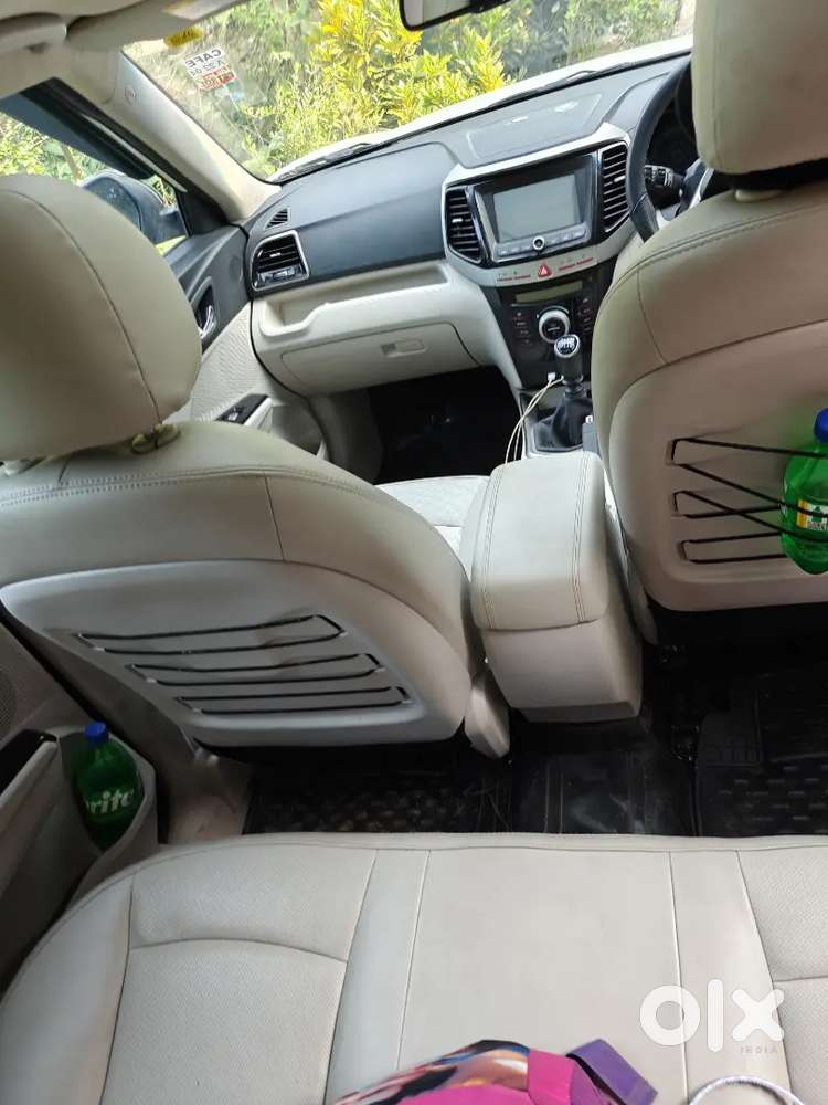 Mahindra Xuv300 2022 Petrol 33700 Km Driven