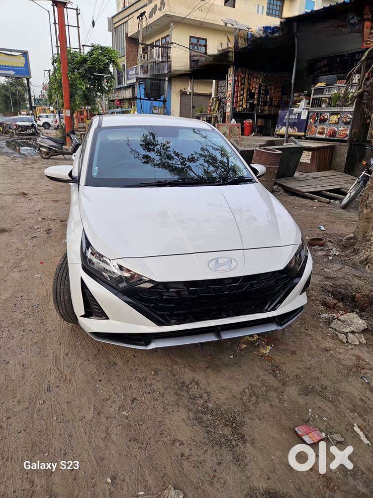 Hyundai New I20 2026 Cng & Hybrids 5500 Km Driven